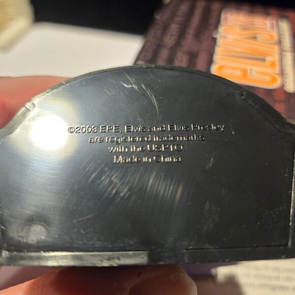 Elvis Presley Live In Las Vegas Collectible Ornament With Mirror Back & Box - Picture 5 of 10